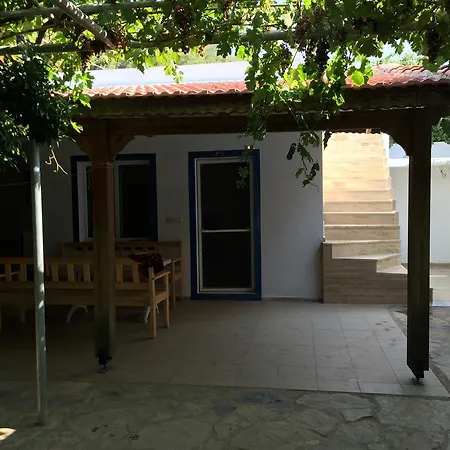 Pansiyon Zuhal Apart Mazi