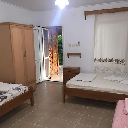 Pansiyon Zuhal Apart *